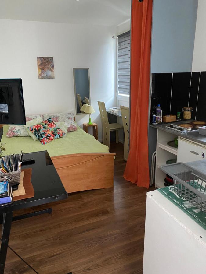 petit studio fonctionnel independant Saint-Brieuc Esterno foto
